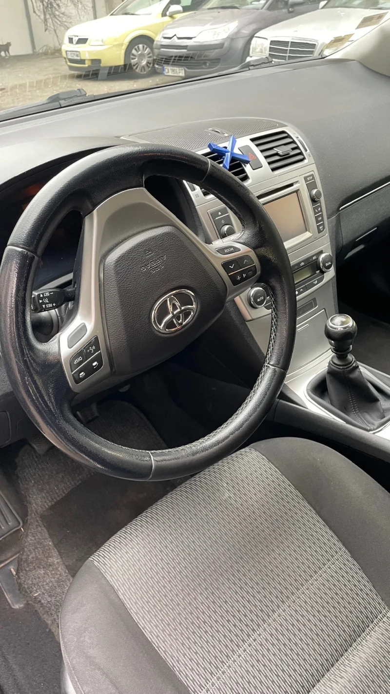 Toyota Avensis, снимка 7 - Автомобили и джипове - 48928503