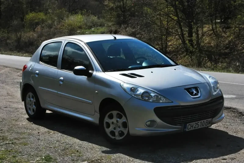 Peugeot 206 Plus* 86700 km* 1.1I* Euro 5* 