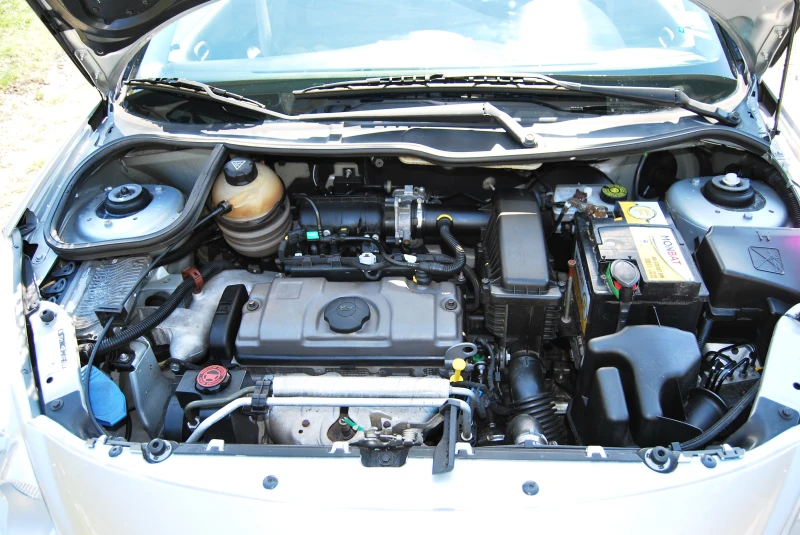 Peugeot 206 Plus* 86700 km* 1.1I* Euro 5* , снимка 13 - Автомобили и джипове - 52261011