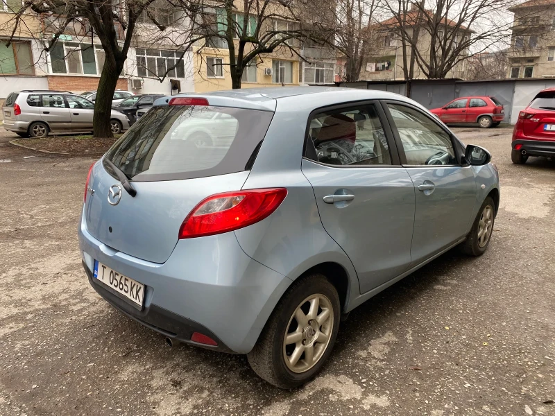 Mazda 2 1.3 два компл гуми , снимка 4 - Автомобили и джипове - 53295057