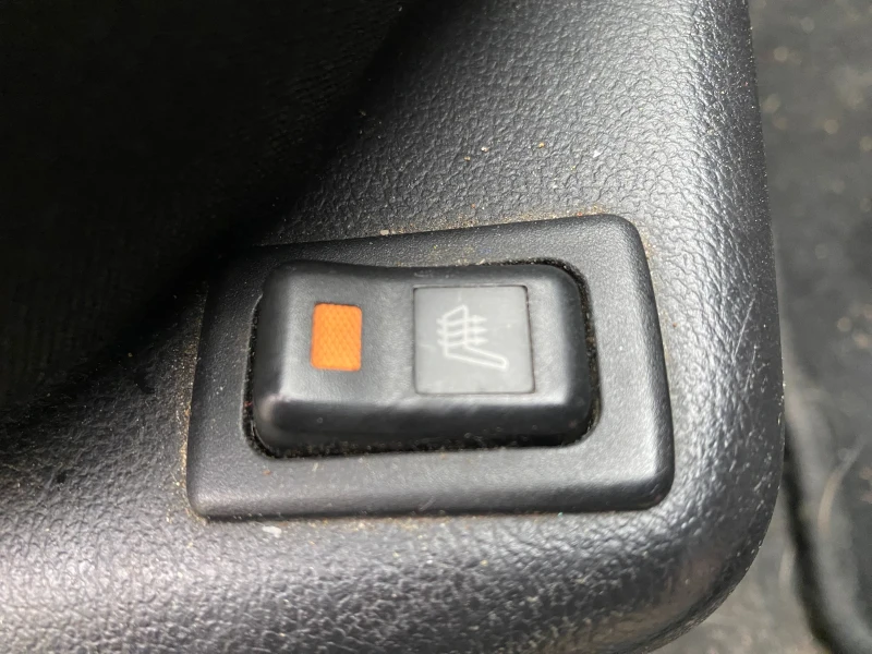 Mazda 2 1.3 два компл гуми , снимка 15 - Автомобили и джипове - 53295057