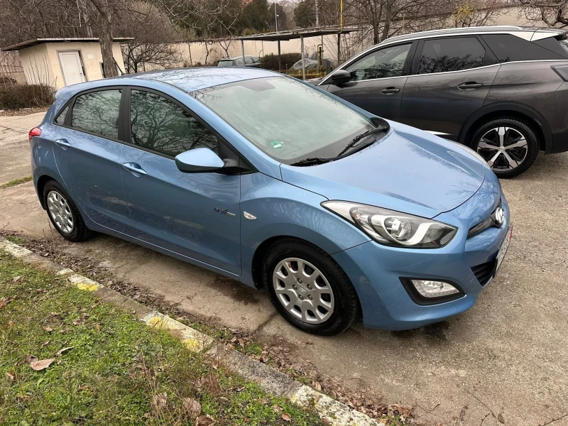 Hyundai I30 1.6 CRDI, снимка 2 - Автомобили и джипове - 53598903