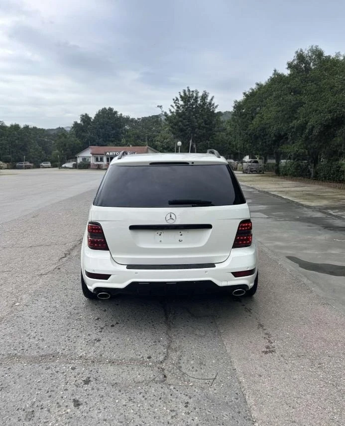Mercedes-Benz ML 550  - изображение 3