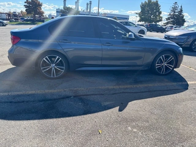 BMW 330 * xDrive * CARFAX * БЕЗ ПЪРВОНАЧАЛНА ВНОСКА - изображение 3