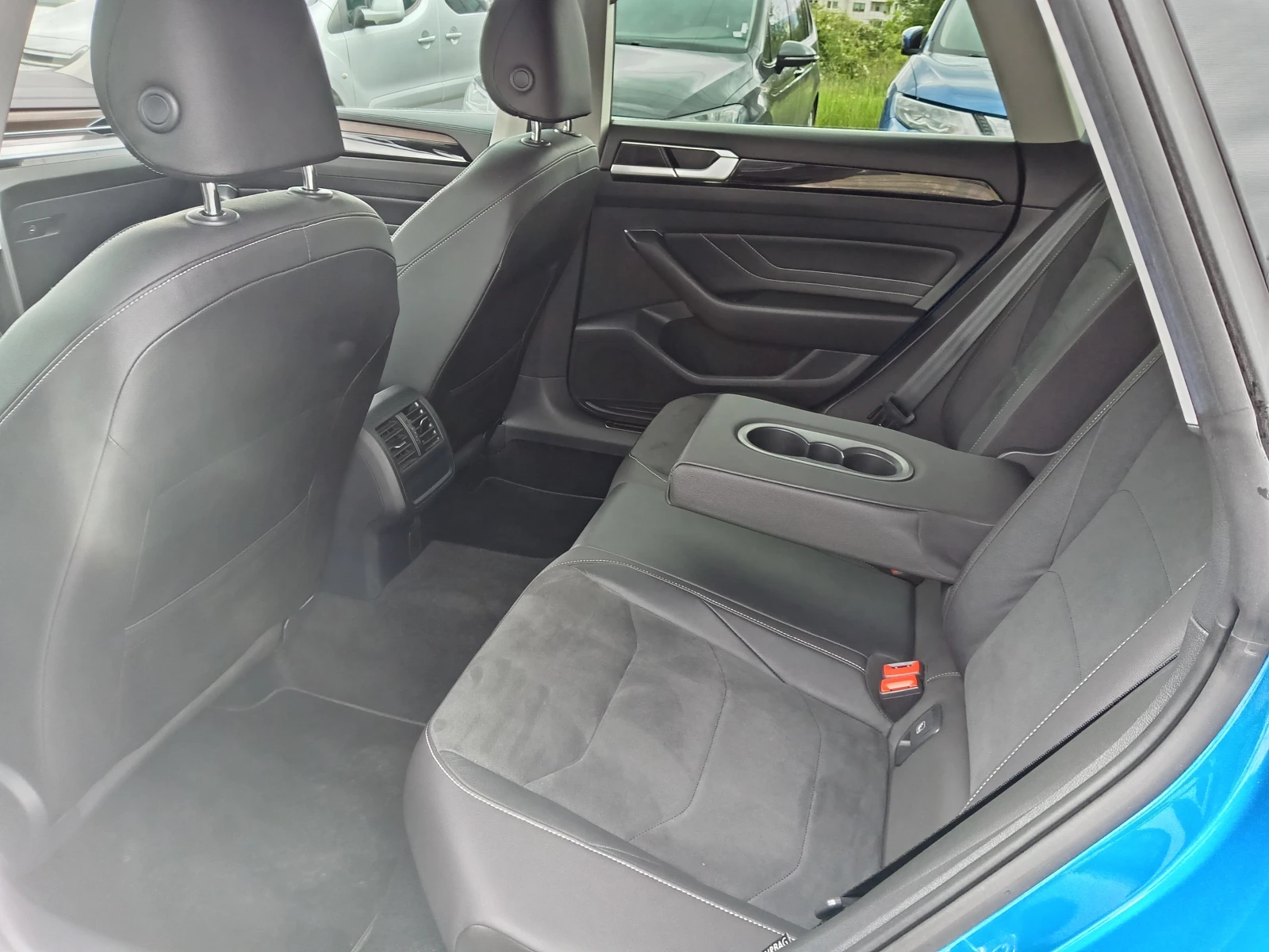 VW Arteon 2.0TDI 4x4 DSG Гаранц. - изображение 10