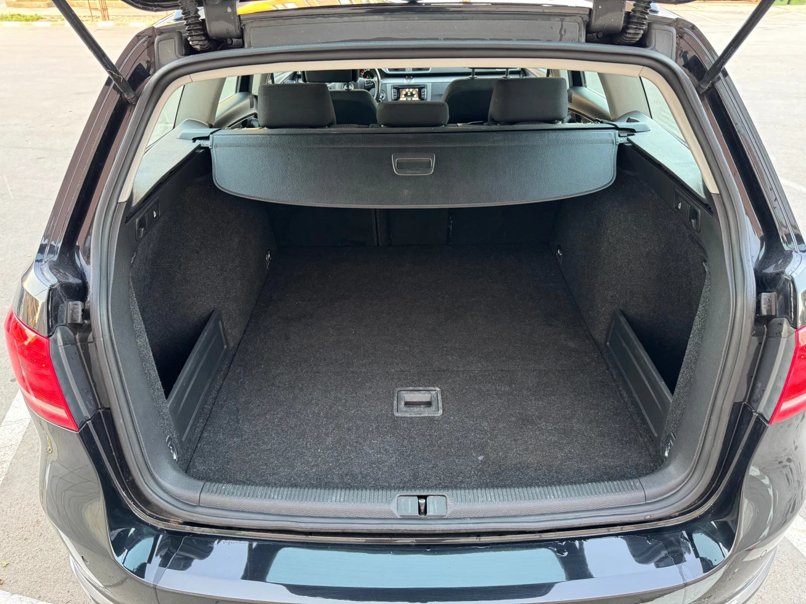 VW Passat 2.0 ТДИ 140 к.с. | Mobile.bg — изображение 15