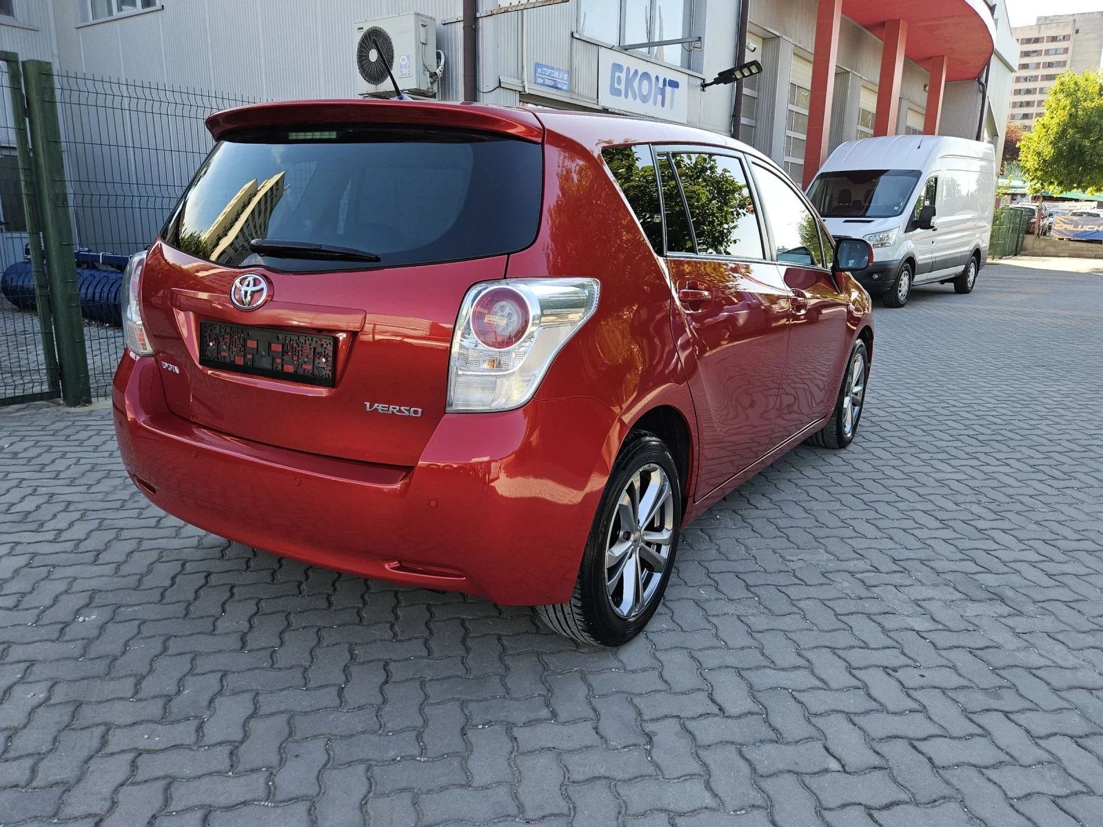 Toyota Verso 1.8i--AUTOMAT--7M - изображение 4