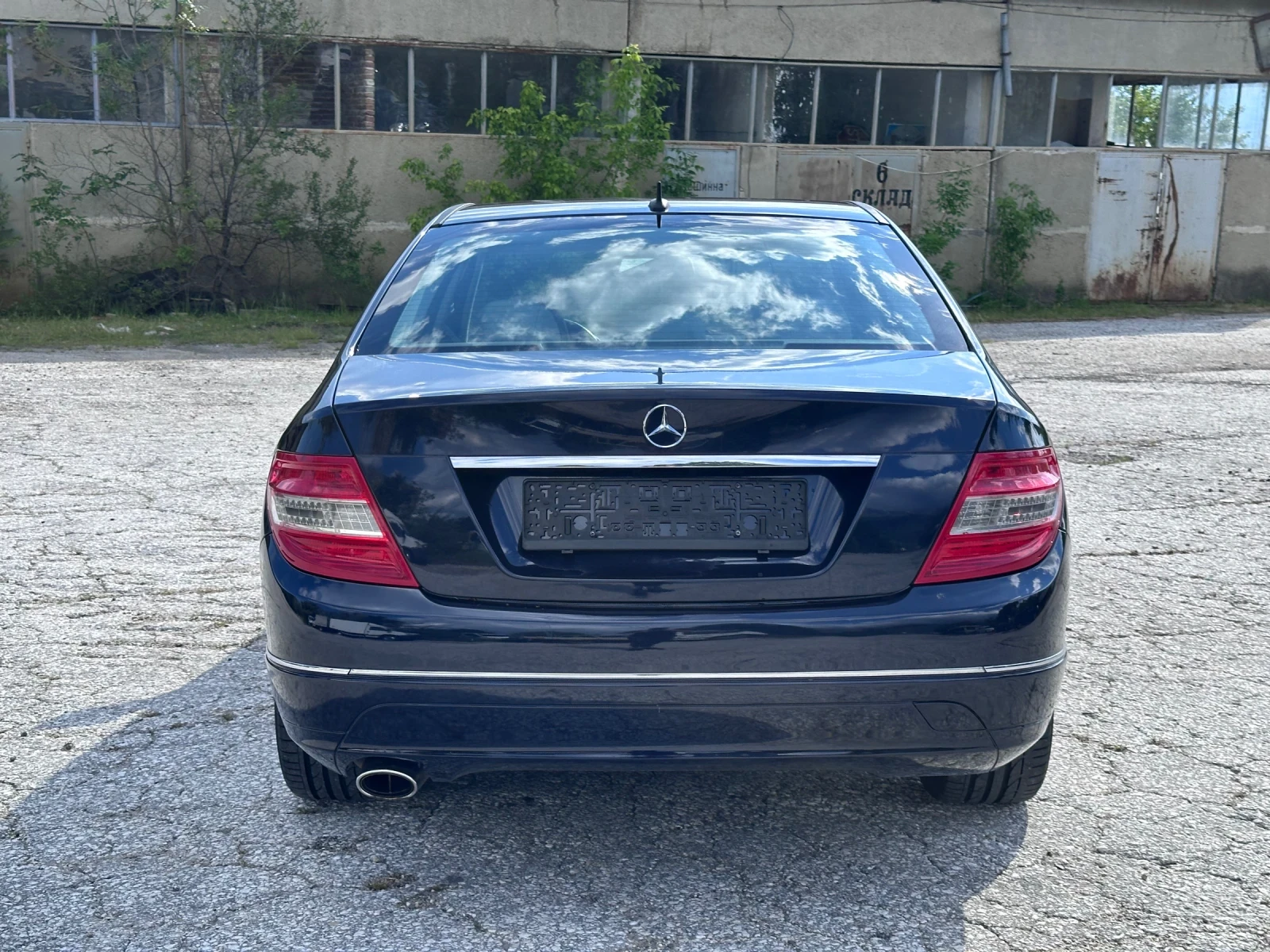 Mercedes-Benz C 220 AVANTGARDE* АВТОМАТ* 646* НЕМСКА!, снимка 4 - Автомобили и джипове - 53331112