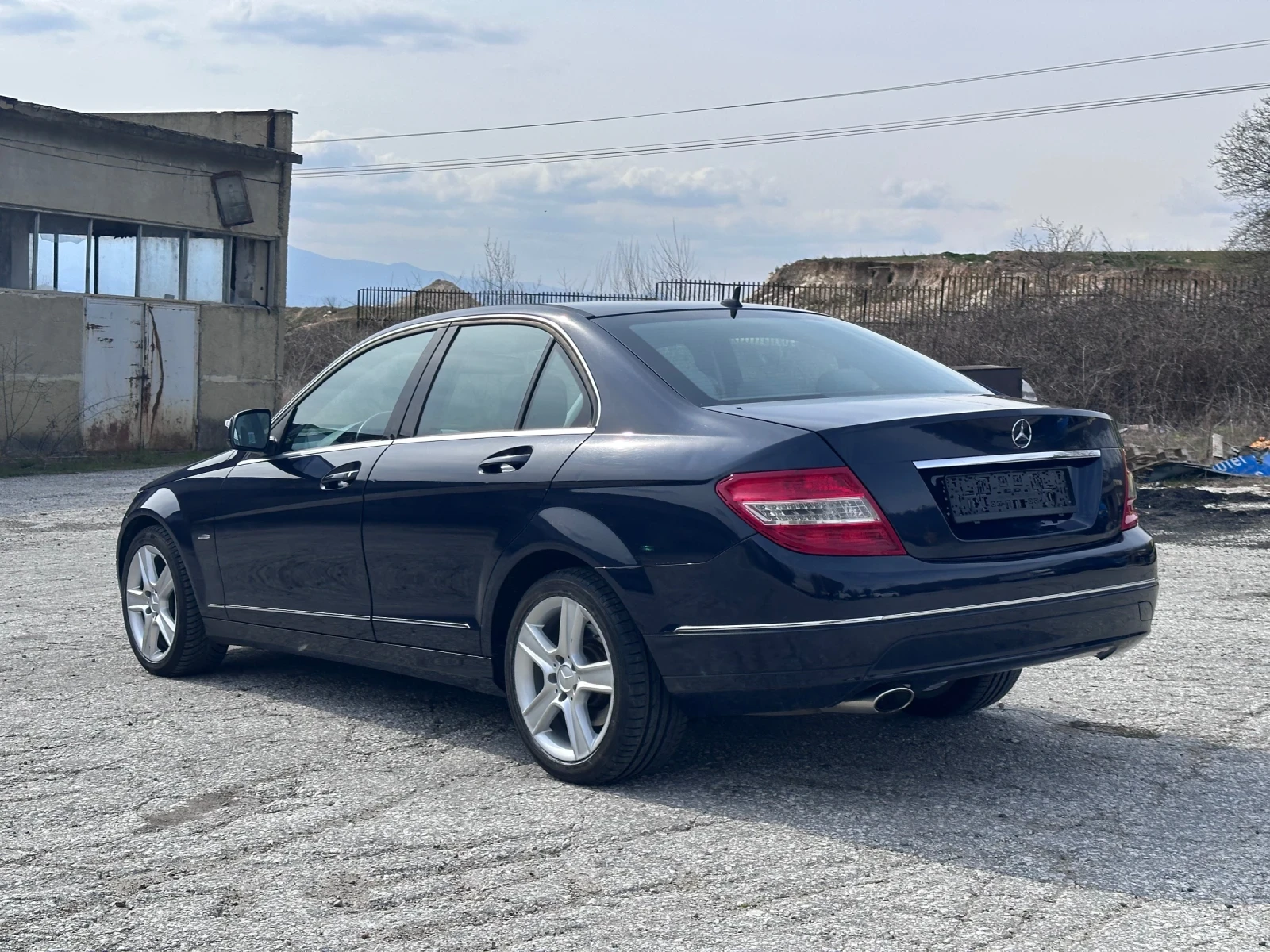 Mercedes-Benz C 220 AVANTGARDE* АВТОМАТ* 646* НЕМСКА!, снимка 6 - Автомобили и джипове - 53331112
