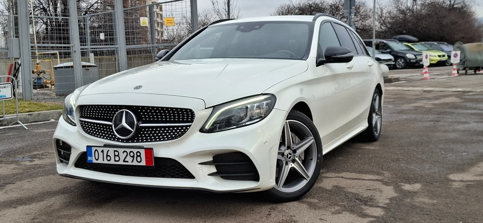 Mercedes-Benz C 220 FACELIFT 4MATIC Amg Pack MultiBeam ledFull digital - изображение 2