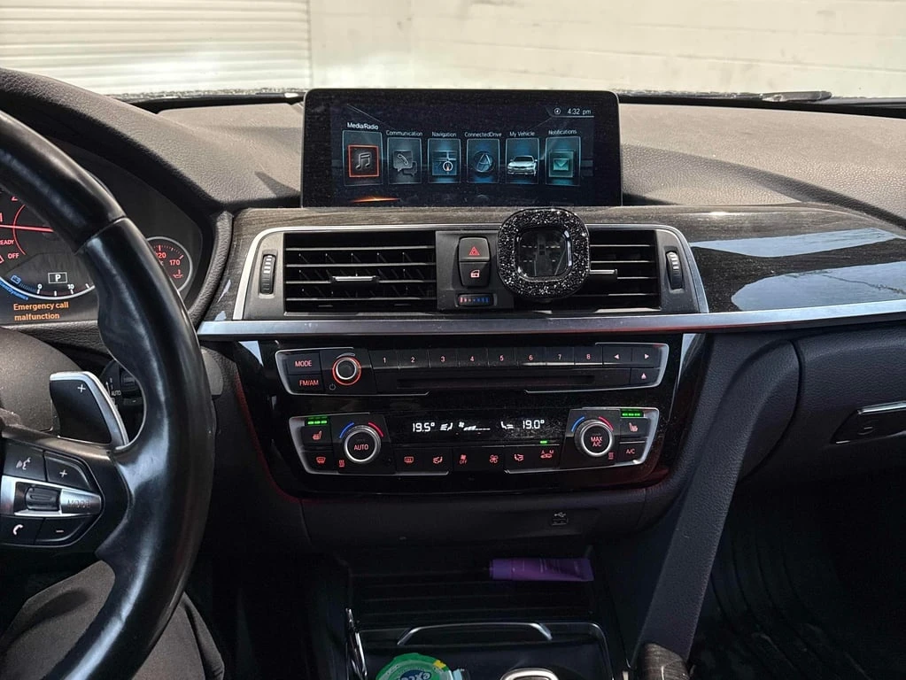 BMW 330 * xDrive * CARFAX * М ПАКЕТ * HARMAN/KARDON - изображение 9