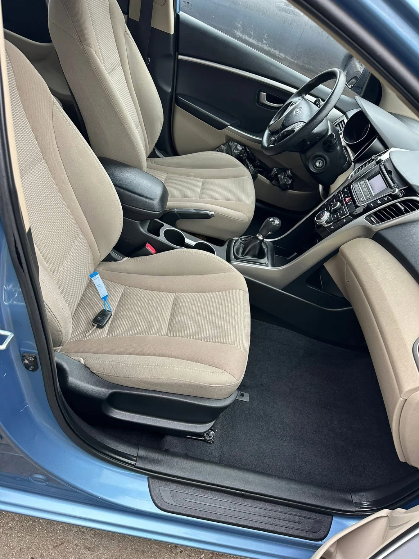 Hyundai I30 1.6 CRDI - изображение 5