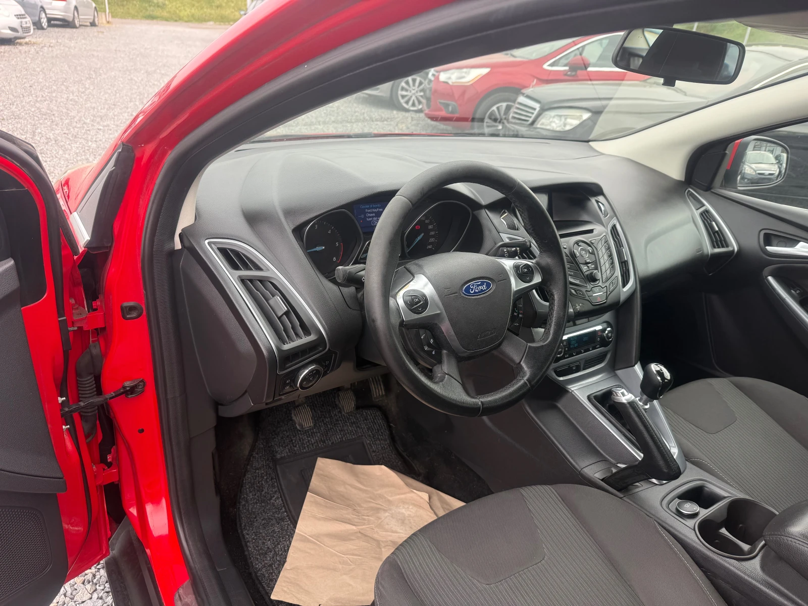 Ford Focus 1.6 TDCI EVRO5 , снимка 10 - Автомобили и джипове - 54261851