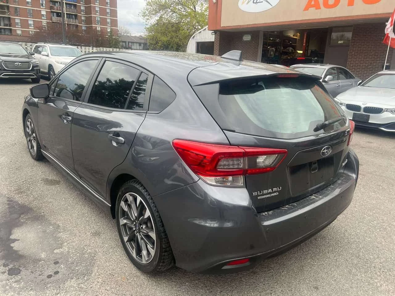 Subaru Impreza Sport AWD | Sunroof | Backup Cam | Heated Seats, снимка 8 - Автомобили и джипове - 54456121