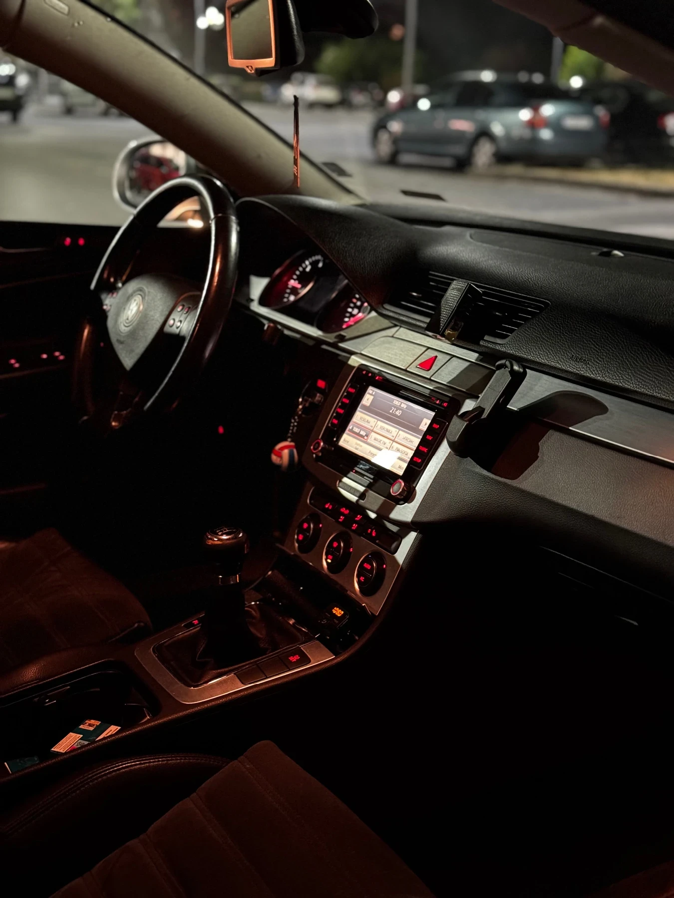 VW Passat, снимка 7 - Автомобили и джипове - 54555642
