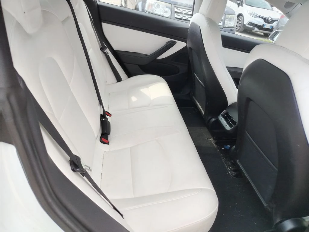 Tesla Model 3 LONG RANGE AWD, снимка 6 - Автомобили и джипове - 54599269
