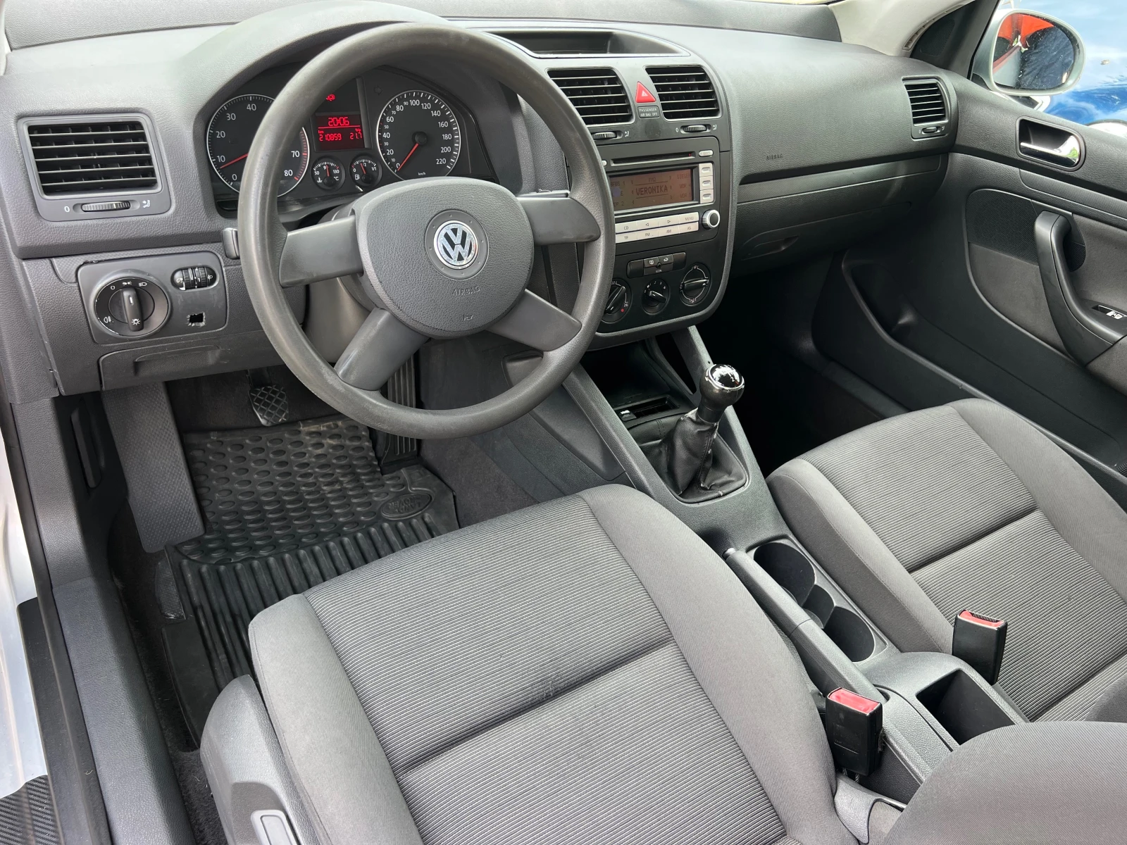 VW Golf 1.4i XENON/KLIMATIK/UNIKAT, снимка 10 - Автомобили и джипове - 54806649