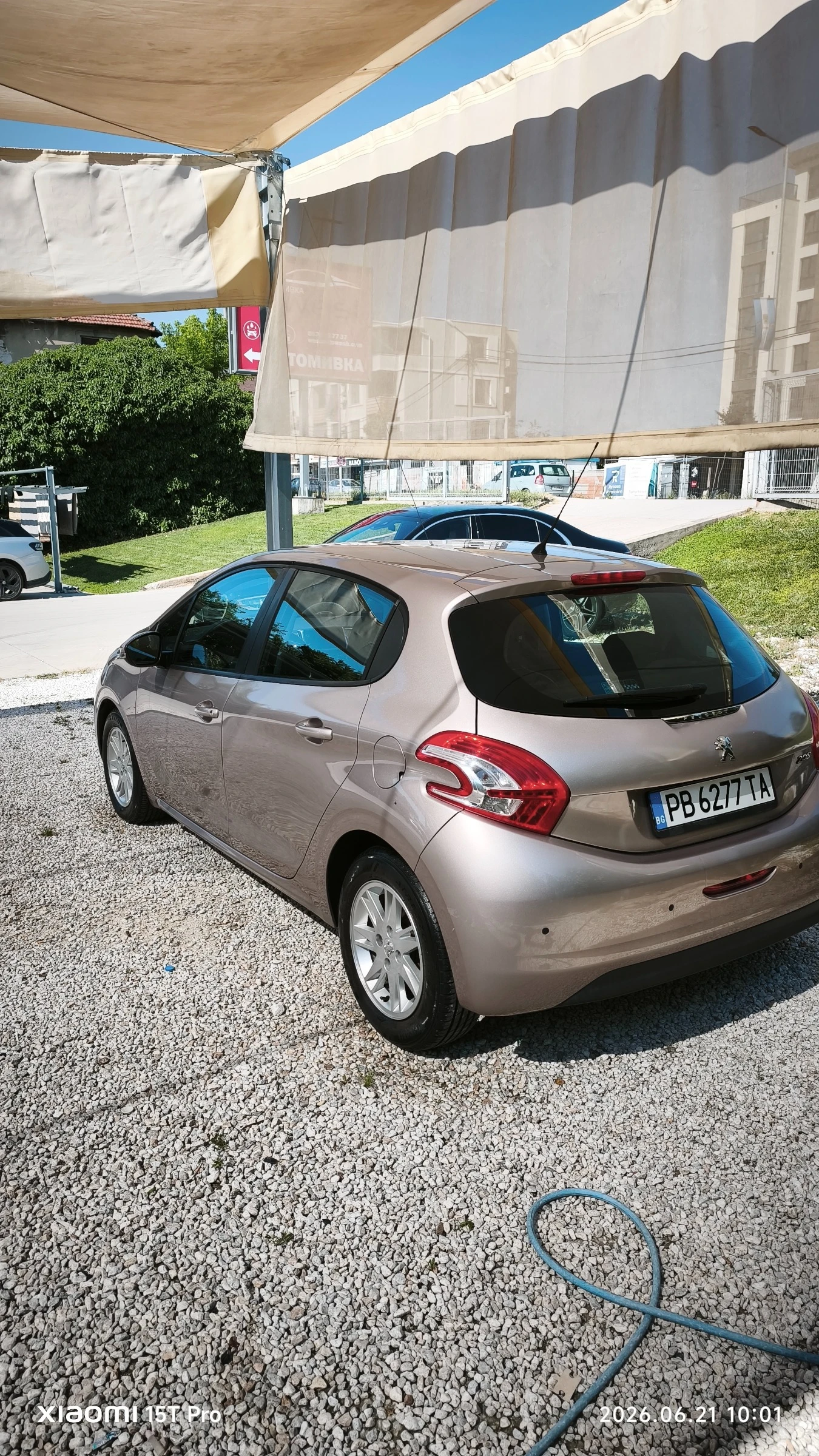 Peugeot 208, снимка 3 - Автомобили и джипове - 54986358