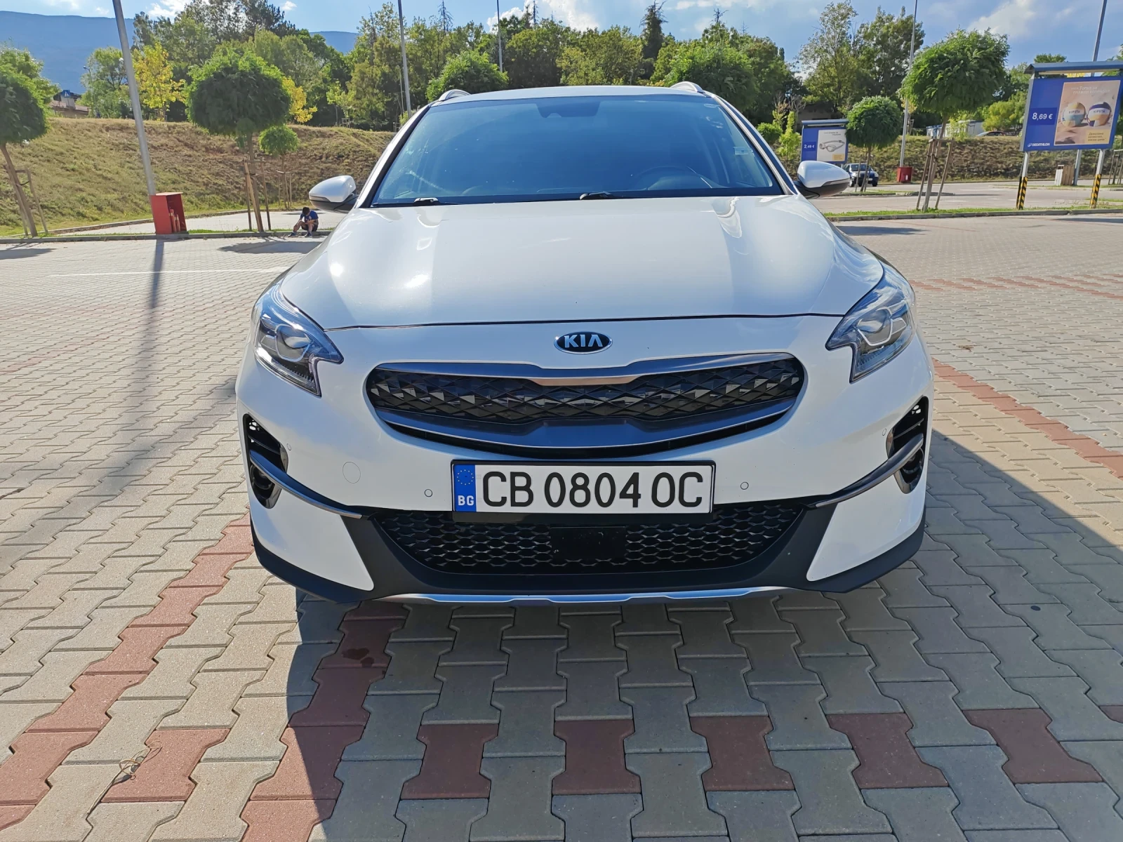 Kia XCeed 1, 6 Plug-in-Hybrid PHEV, снимка 3 - Автомобили и джипове - 55944657