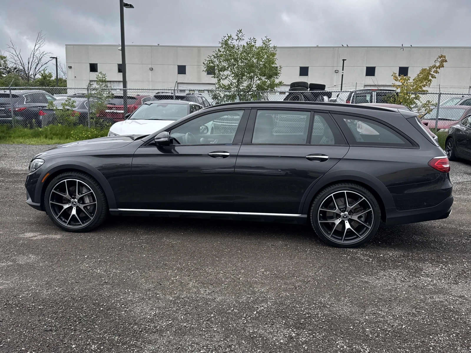 Mercedes-Benz E 450, снимка 2 - Автомобили и джипове - 55689279