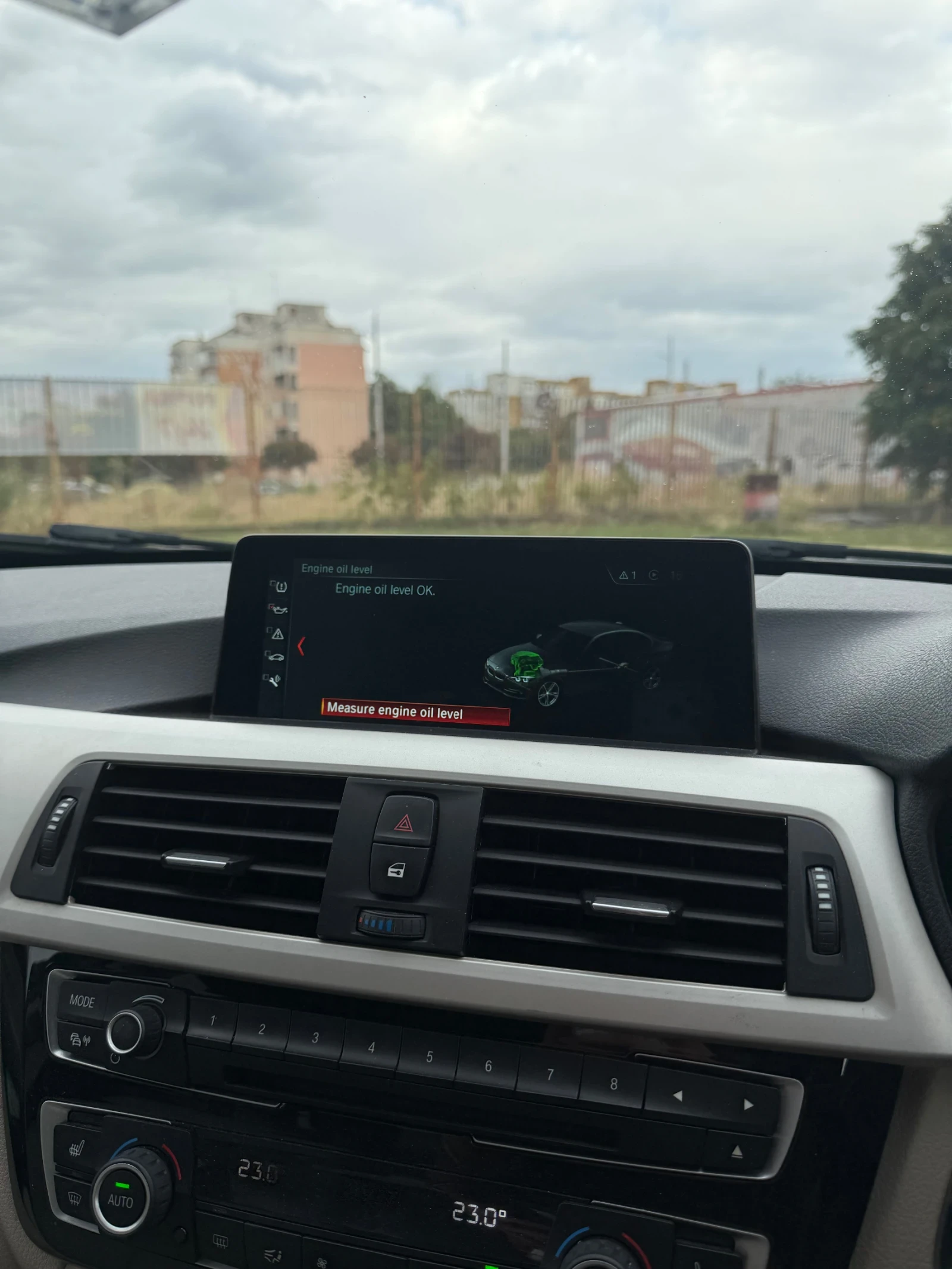 BMW 320 d M SPORT FACELIFT, снимка 12 - Автомобили и джипове - 56195128