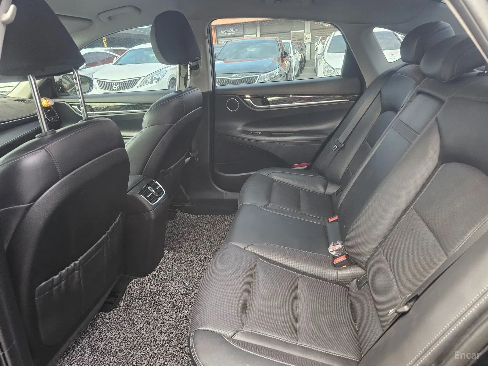 Hyundai Grandeur 3.0 LPI Modern, снимка 13 - Автомобили и джипове - 56206040