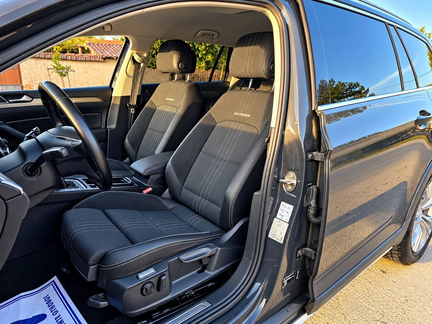 VW Passat 2.0TDI 150к.с 4Motion  Exclusive Digital , снимка 10 - Автомобили и джипове - 56372355