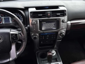 Toyota 4runner * SR5 * PANO* KEYLESS* ПОДГРЕВ* , снимка 9