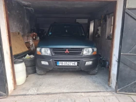 Mitsubishi Pajero  УНИКАТ, снимка 17