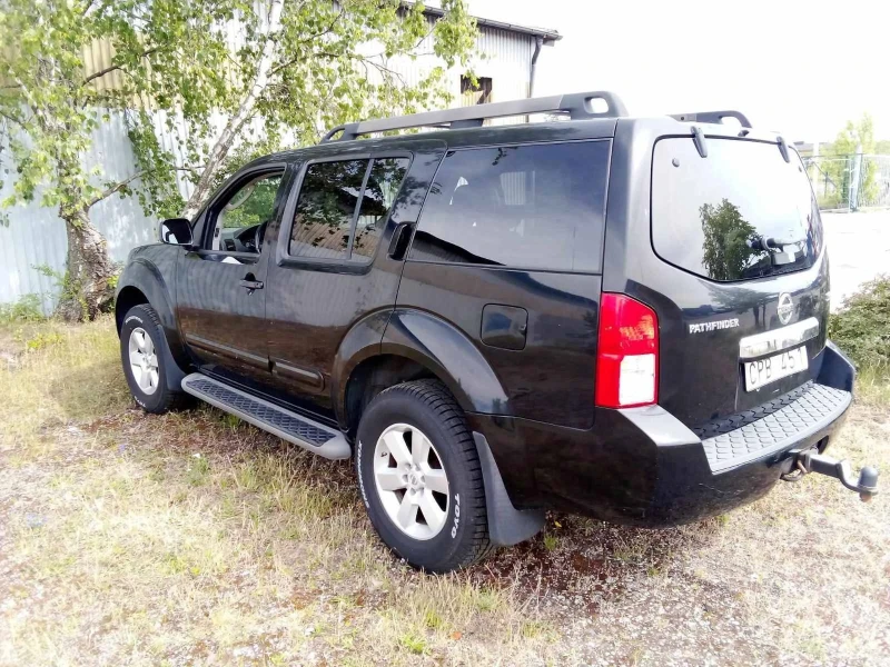 Nissan Pathfinder, снимка 13 - Автомобили и джипове - 47014451