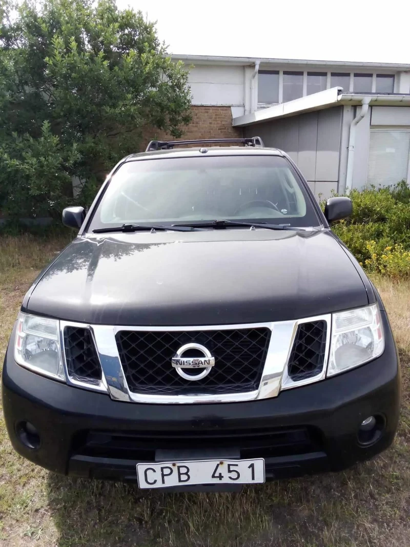 Nissan Pathfinder, снимка 6 - Автомобили и джипове - 47014451