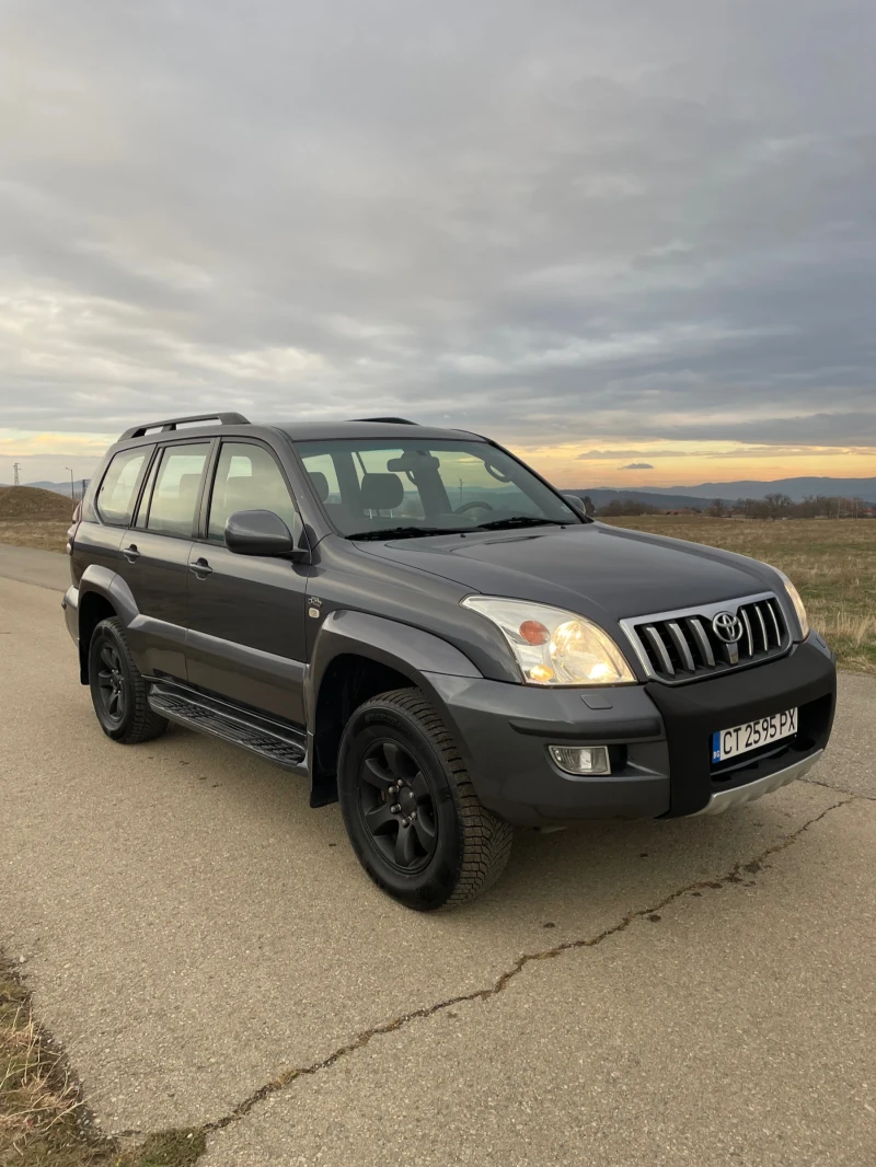 Toyota Land cruiser, снимка 2 - Автомобили и джипове - 48080538