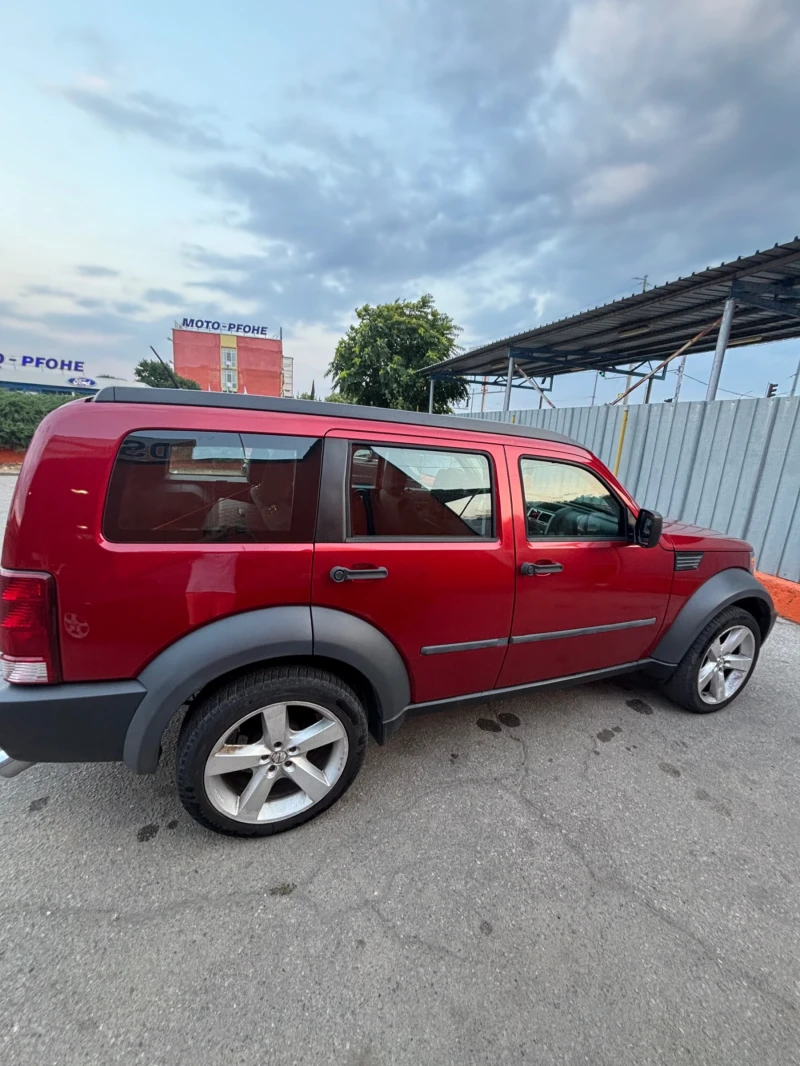 Dodge Nitro 3.7i 4х4 газова уредба!, снимка 7 - Автомобили и джипове - 51122084