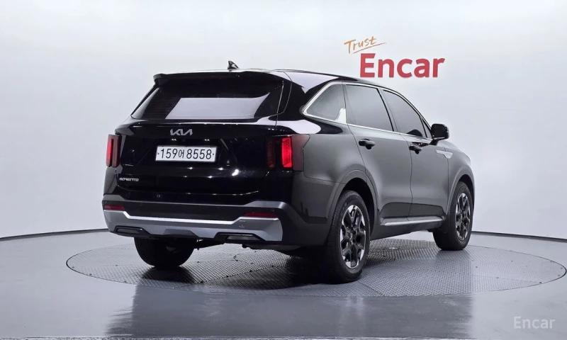 Kia Sorento, снимка 2 - Автомобили и джипове - 52754776