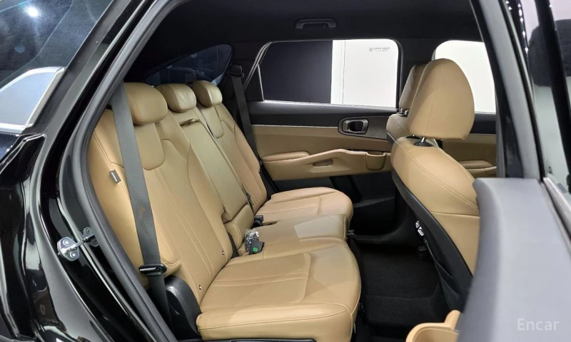 Kia Sorento, снимка 12 - Автомобили и джипове - 52754776