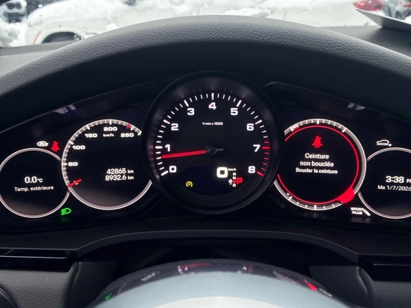 Porsche Cayenne 2023 Coupe AWD * CARFAX * БЕЗ ПЪРВОНАЧАЛНА ВНОСКА, снимка 8 - Автомобили и джипове - 53027136