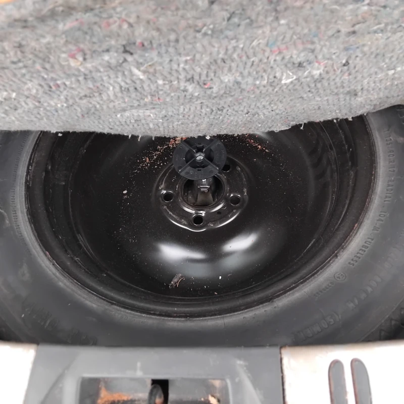 Nissan Qashqai 2.0DCI 4x4 7-местен, снимка 15 - Автомобили и джипове - 53592295