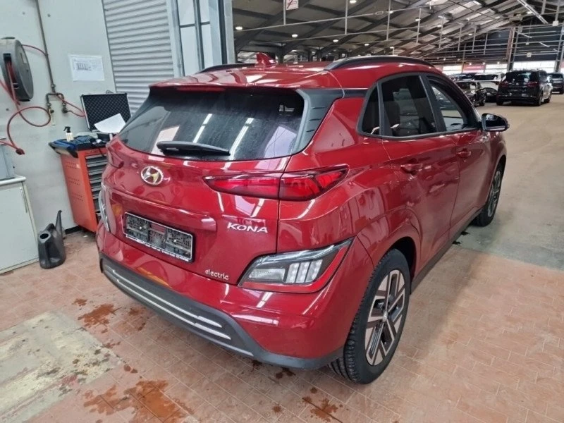 Hyundai Kona  Trend, снимка 4 - Автомобили и джипове - 53944577