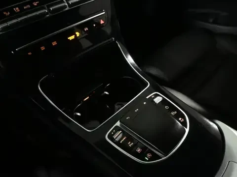 Mercedes-Benz GLC 300 Mercedes-Benz GLC 300 / CARFAX, снимка 13 - Автомобили и джипове - 54813951