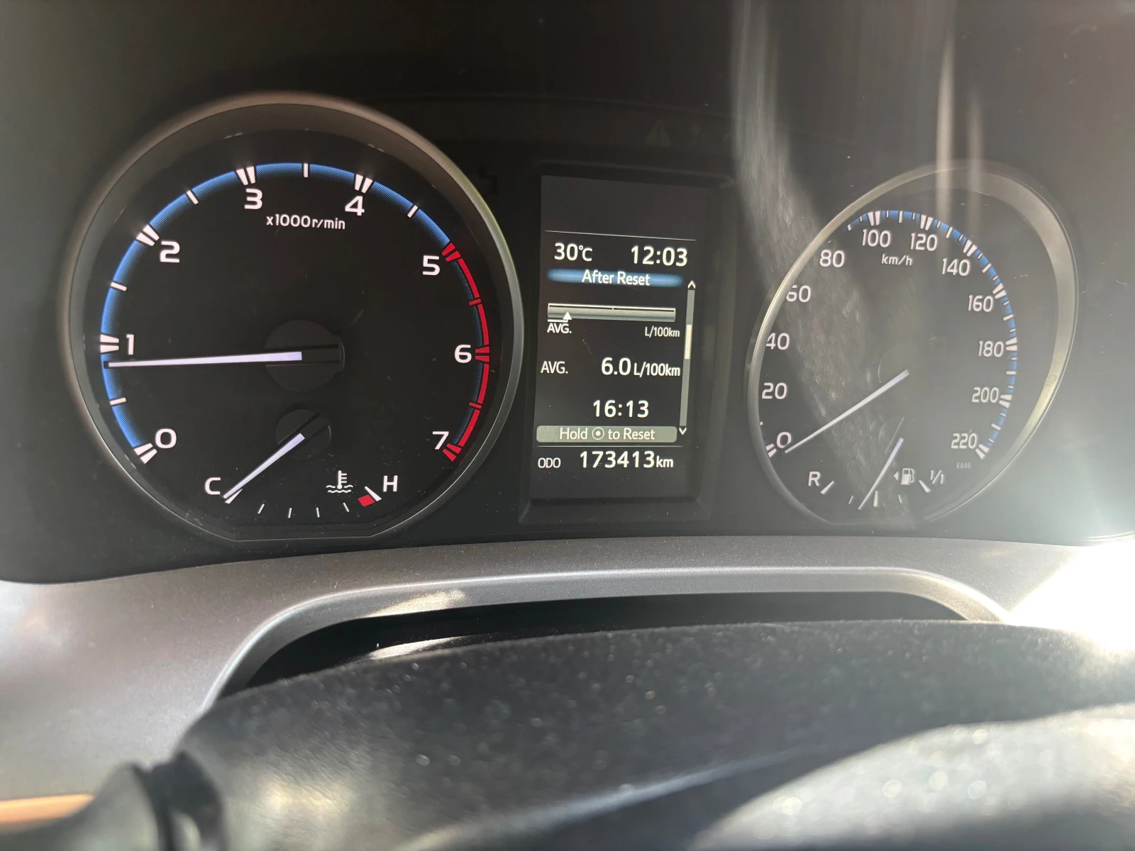 Toyota Rav4 2.0D Facelift - изображение 9