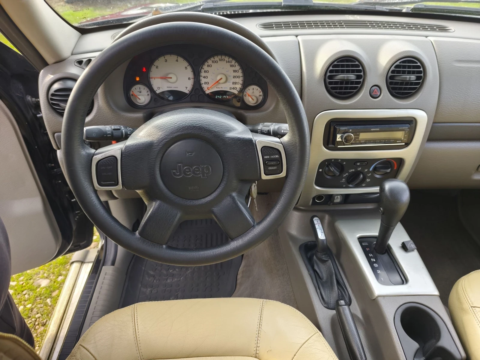 Jeep Cherokee 3.7i V6 GAS Limited | Mobile.bg � ����������� 9