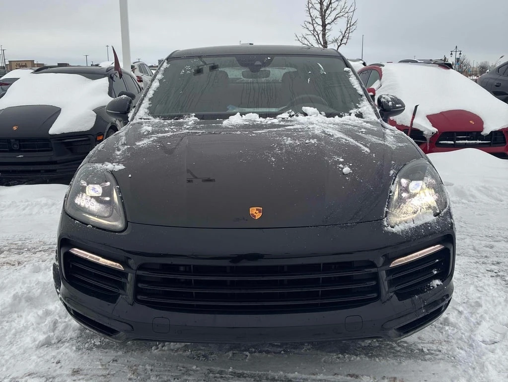 Porsche Cayenne 2023 Coupe AWD * CARFAX * БЕЗ ПЪРВОНАЧАЛНА ВНОСКА - изображение 2