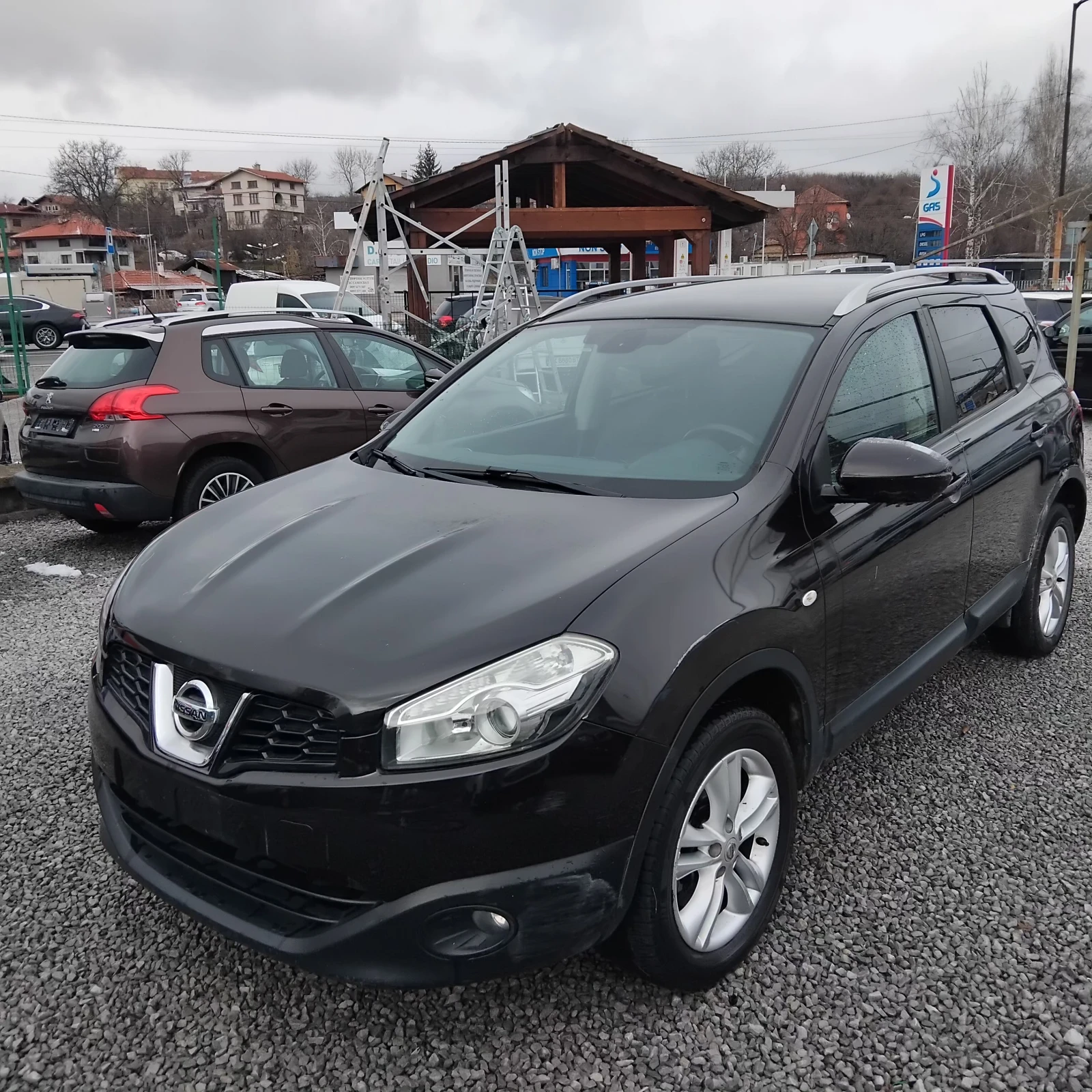 Nissan Qashqai 2.0DCI 4x4 7-������ | Mobile.bg � ����������� 1
