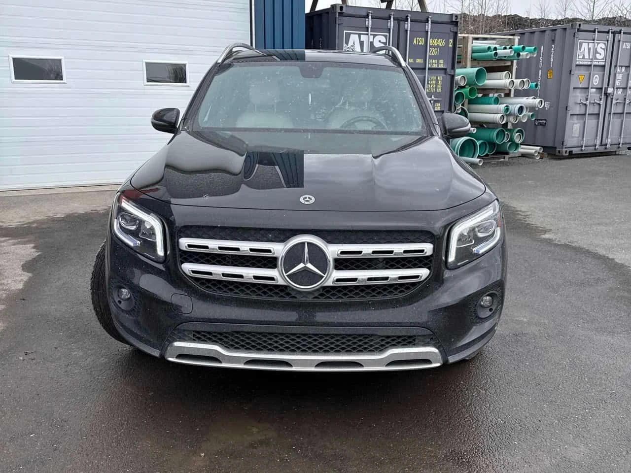 Mercedes-Benz GLB * 250 * DISTRONIC* PANORAMA* ПОДГРЕВИ* , снимка 6 - Автомобили и джипове - 53906811