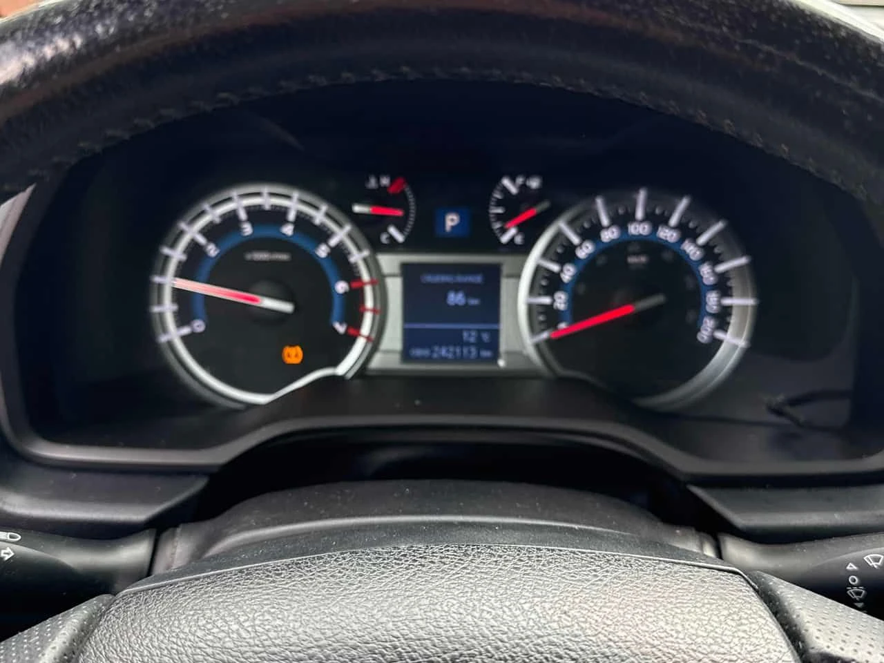 Toyota 4runner * SR5 * PANO* KEYLESS* ПОДГРЕВ* , снимка 8 - Автомобили и джипове - 54260787