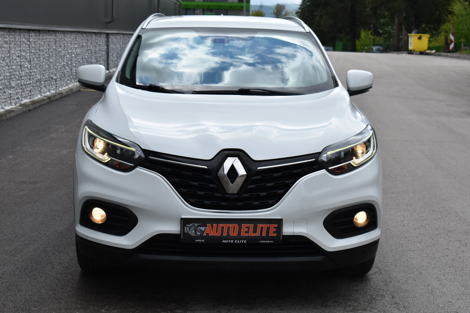Renault Kadjar 1.5dci/115kc= FACELIFT= AUTOMAT= 112x.km.= УНИКАТ, снимка 8 - Автомобили и джипове - 54380187