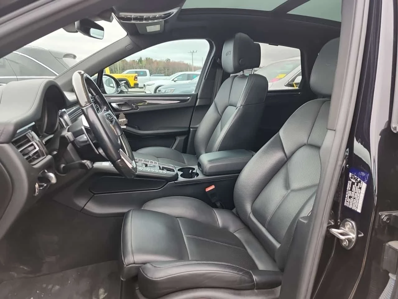 Porsche Macan * GTS * CARFAX * Без инциденти * , снимка 8 - Автомобили и джипове - 54396849