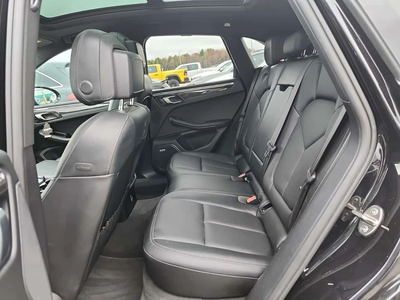 Porsche Macan * GTS * CARFAX * Без инциденти * , снимка 9 - Автомобили и джипове - 54396849