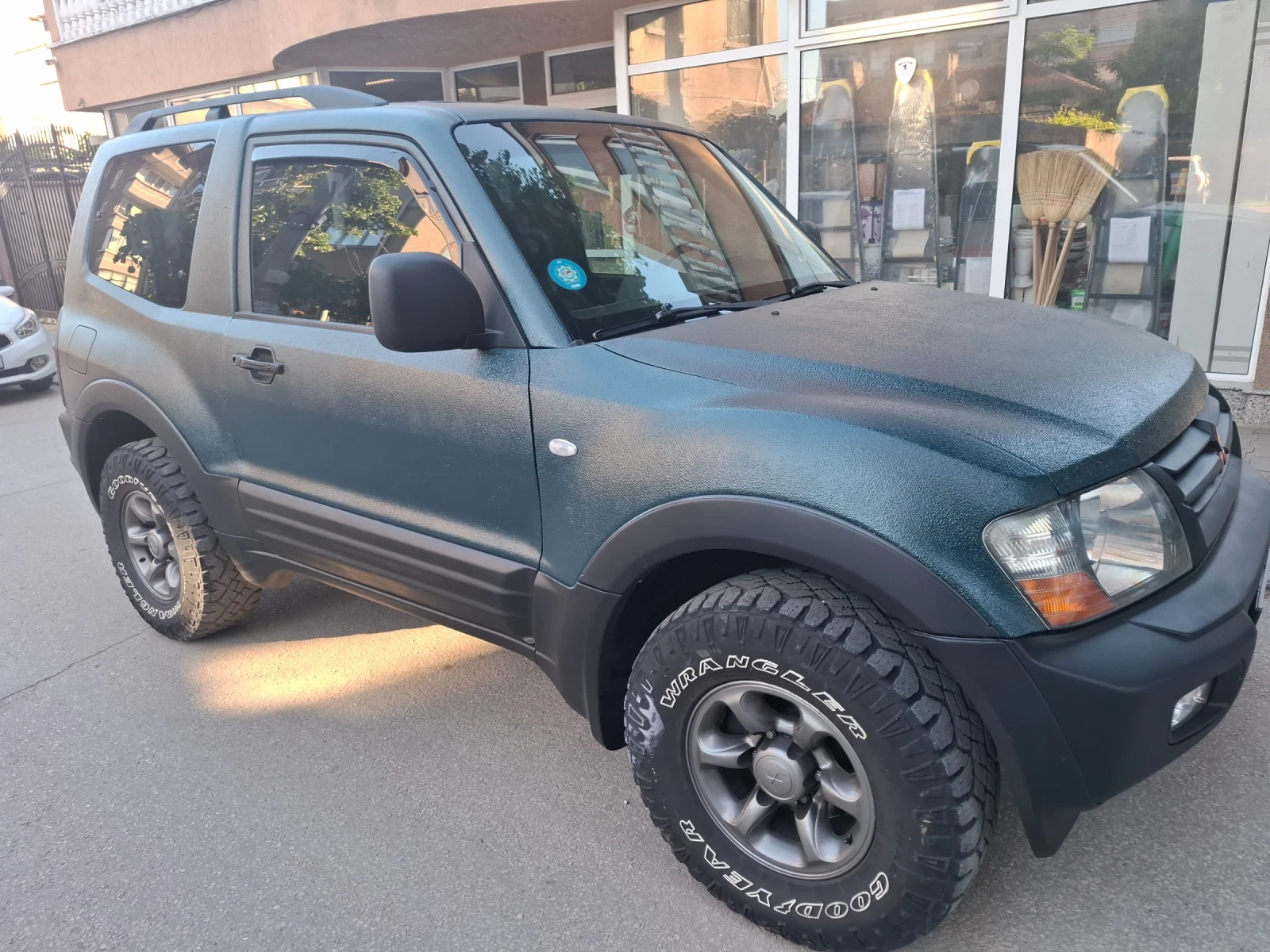 Mitsubishi Pajero  УНИКАТ, снимка 11 - Автомобили и джипове - 54555402