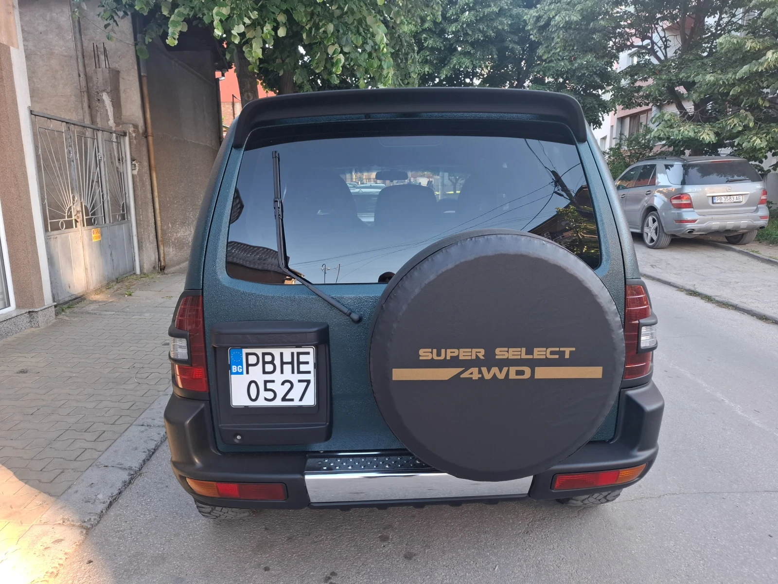 Mitsubishi Pajero  УНИКАТ, снимка 10 - Автомобили и джипове - 54555402
